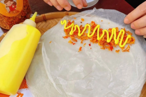 bánh tráng muối phơi sương